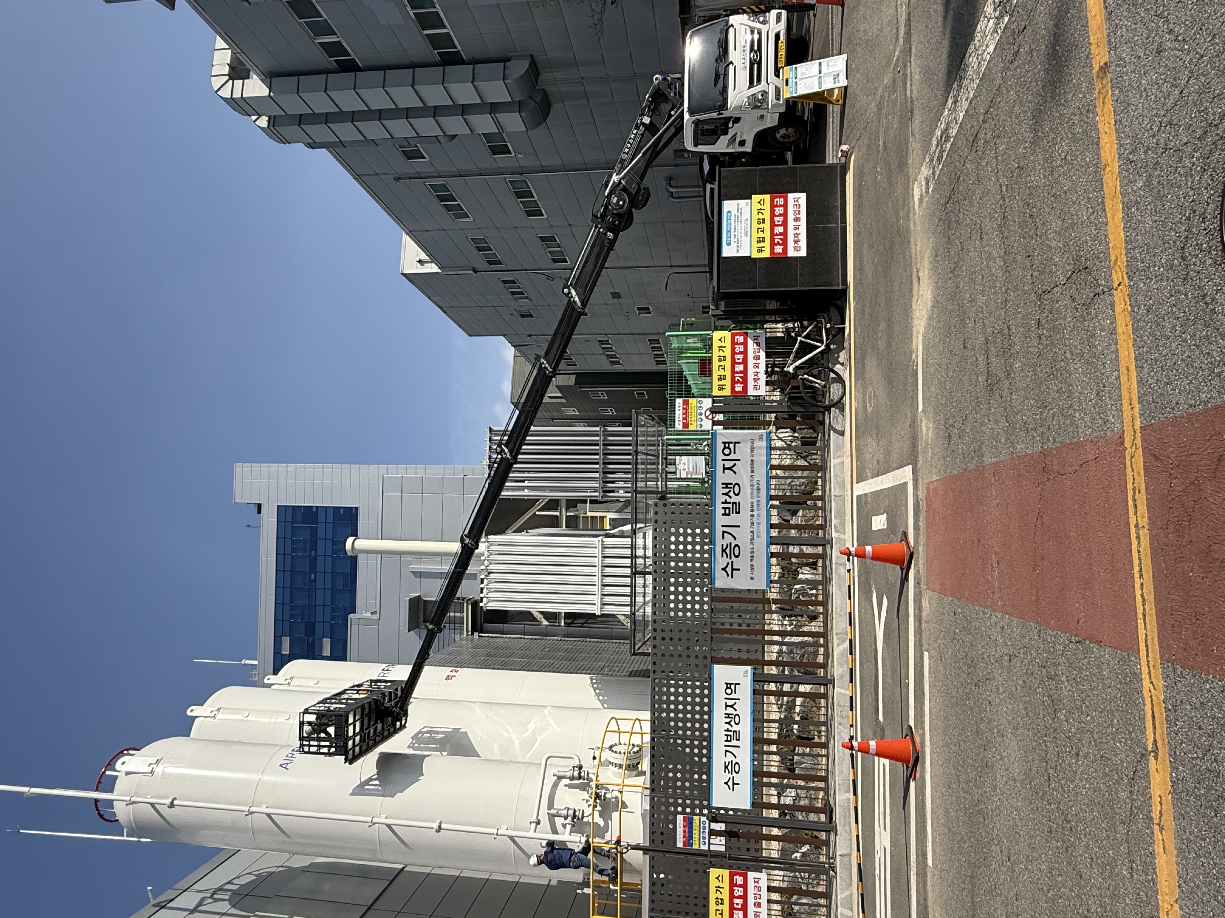 공장탱크 페인트 작업_3톤