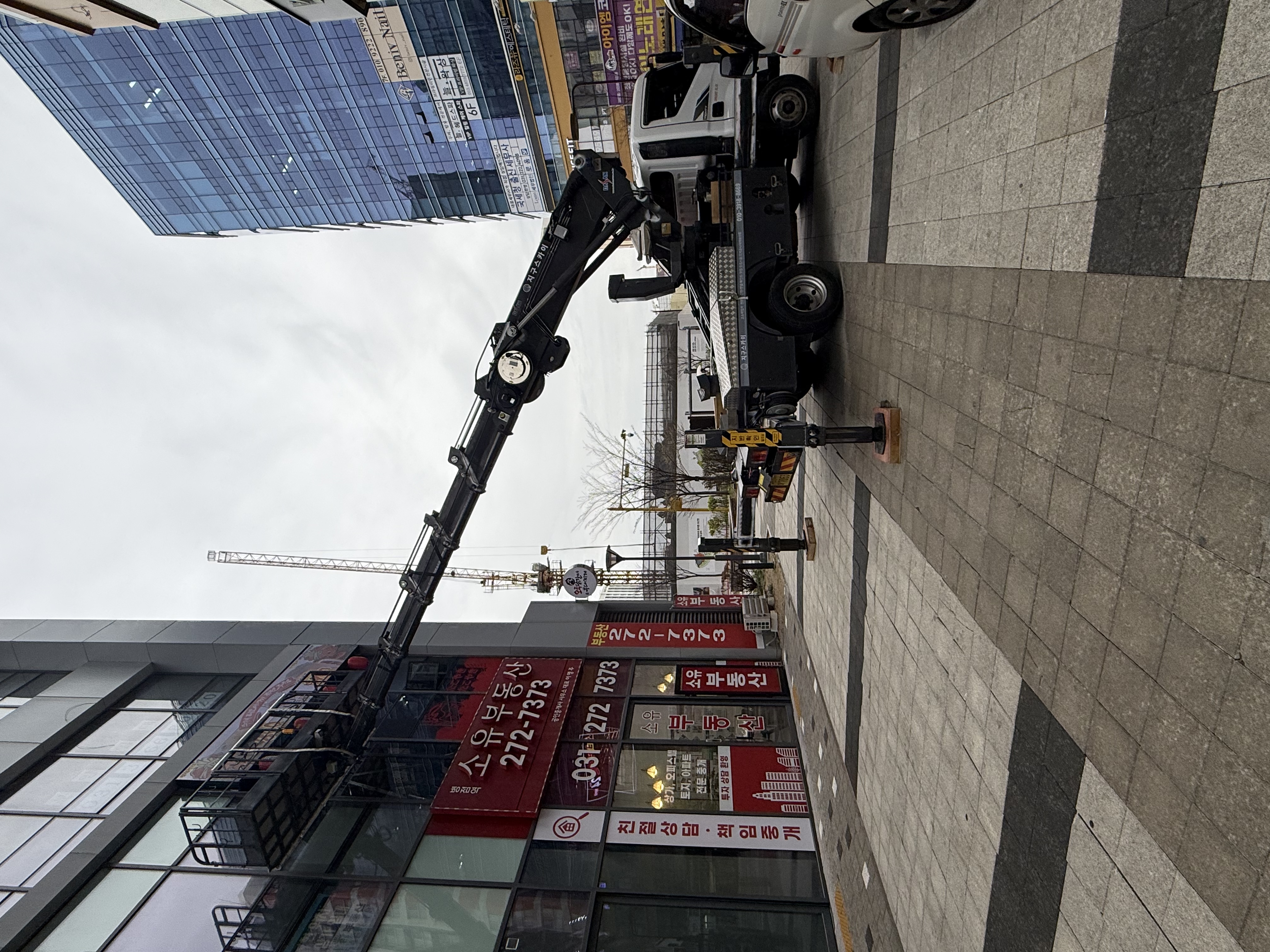 상가외부유리_3톤